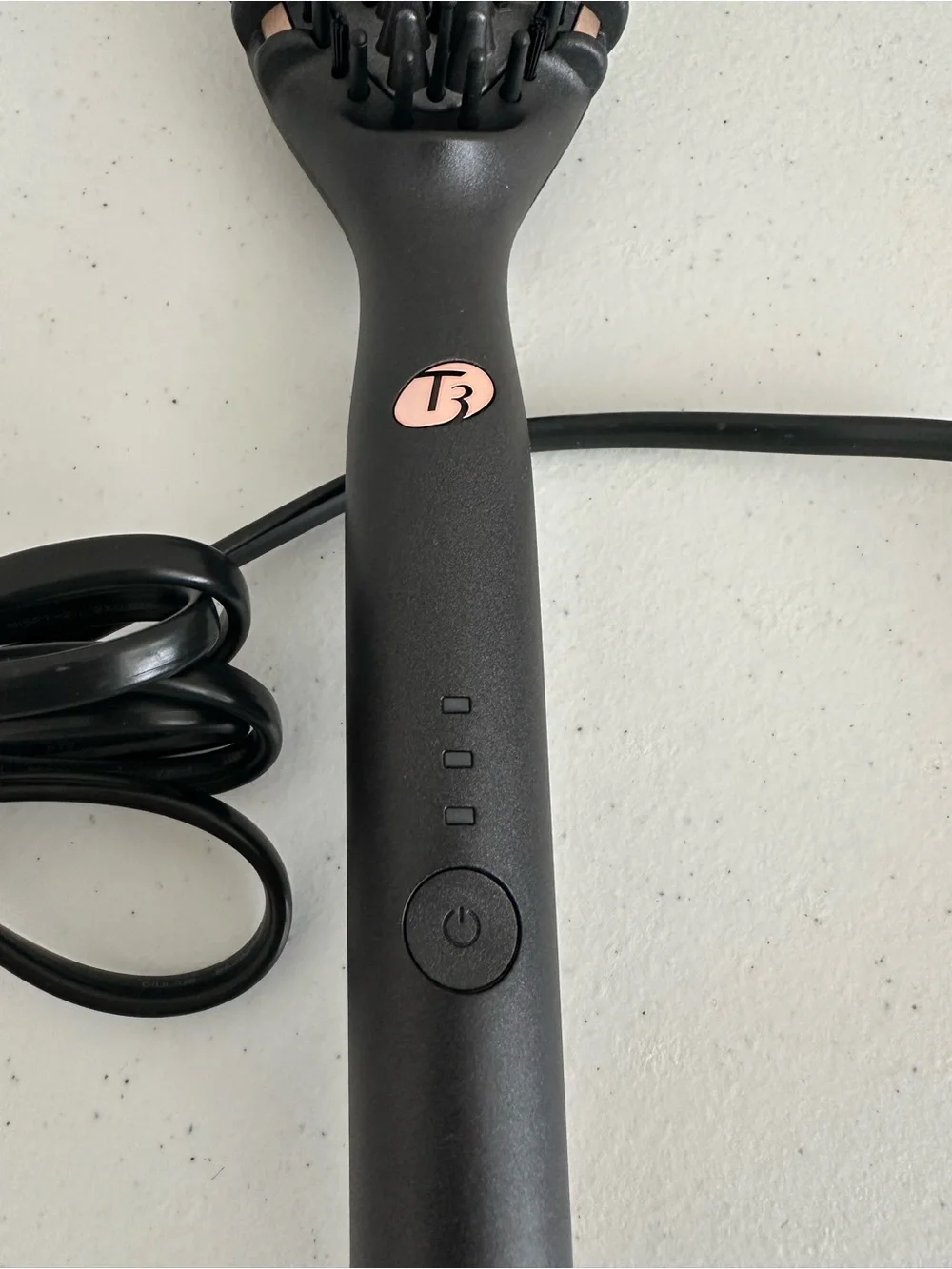 T3 Edge Heated Smoothing & Styling Brush